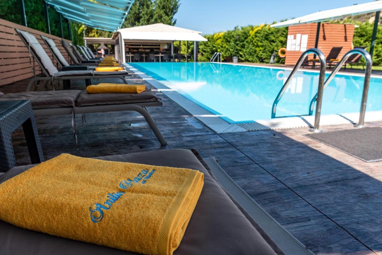 Aparthotel Anilio Plaza Zacharo Exterior foto